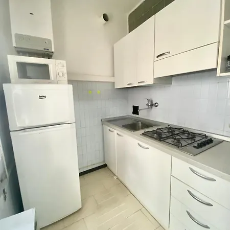 Lcc - Centralissimo - 100 Mt Da Piazza Mazzini - 50 Mt Dal Mare - Immobil Relax Apartman